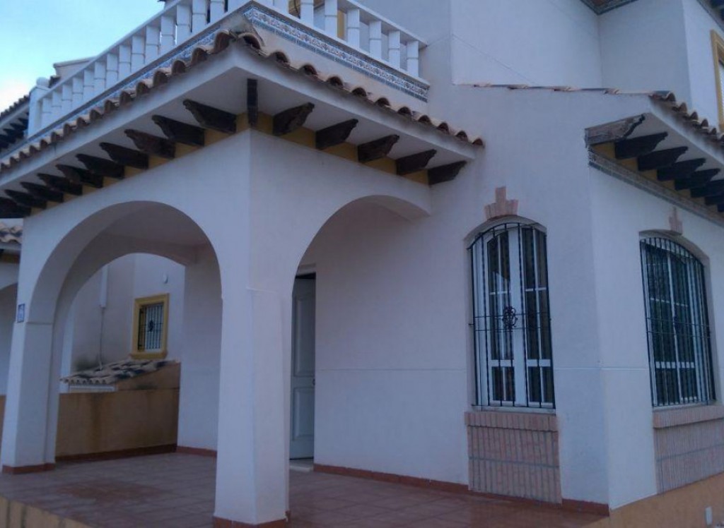Bestaande woningen - Rijtjeshuis - Orihuela Costa - La Zenia