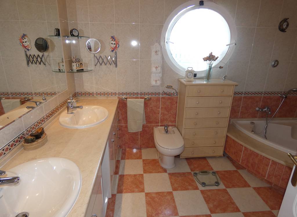 Bestaande woningen - Villa - Orihuela