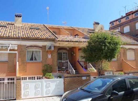 Casa adosada - Venta - Torre de la Horadada - Torre de la Horadada