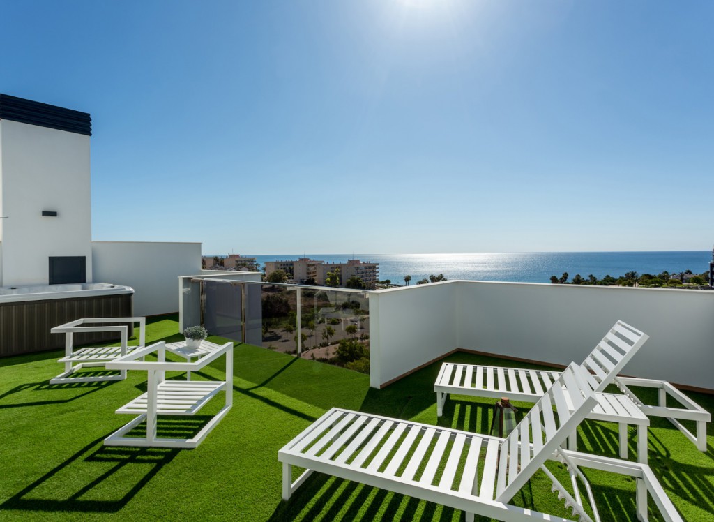 New Build - Penthouse - Mil Palmeras