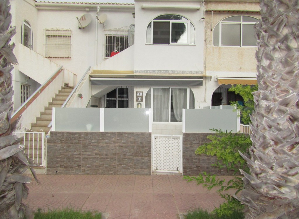 Resale - Apartment - Cabo Roig