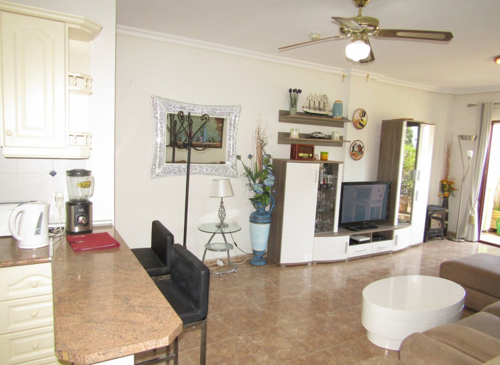 Resale - Apartment - Cabo Roig