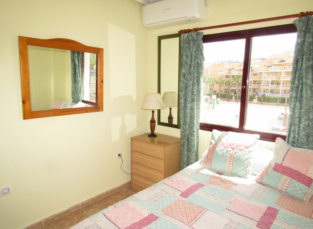 Resale - Apartment - Cabo Roig