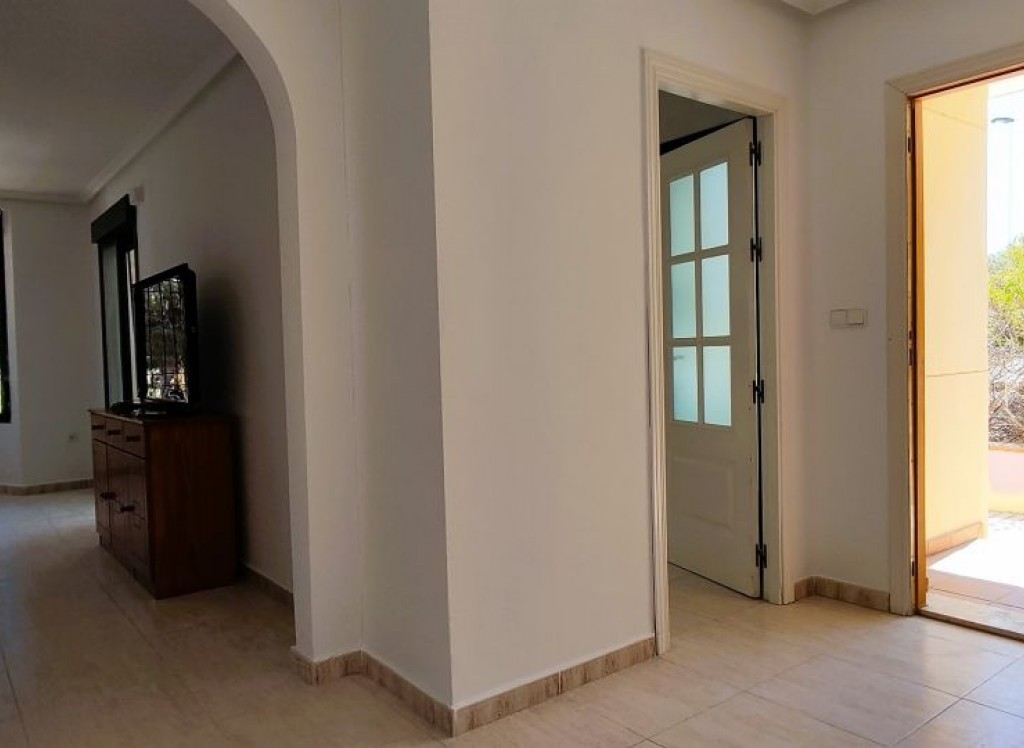 Resale - Apartment - Campoamor Golf