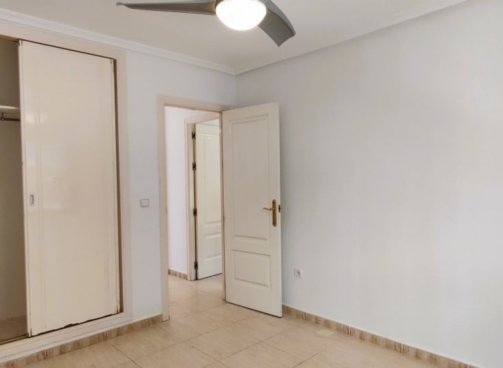 Resale - Apartment - Campoamor Golf