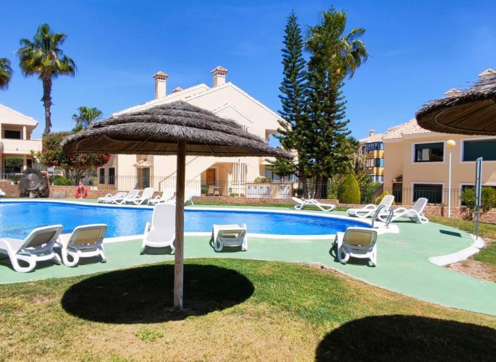 Resale - Apartment - Campoamor Golf