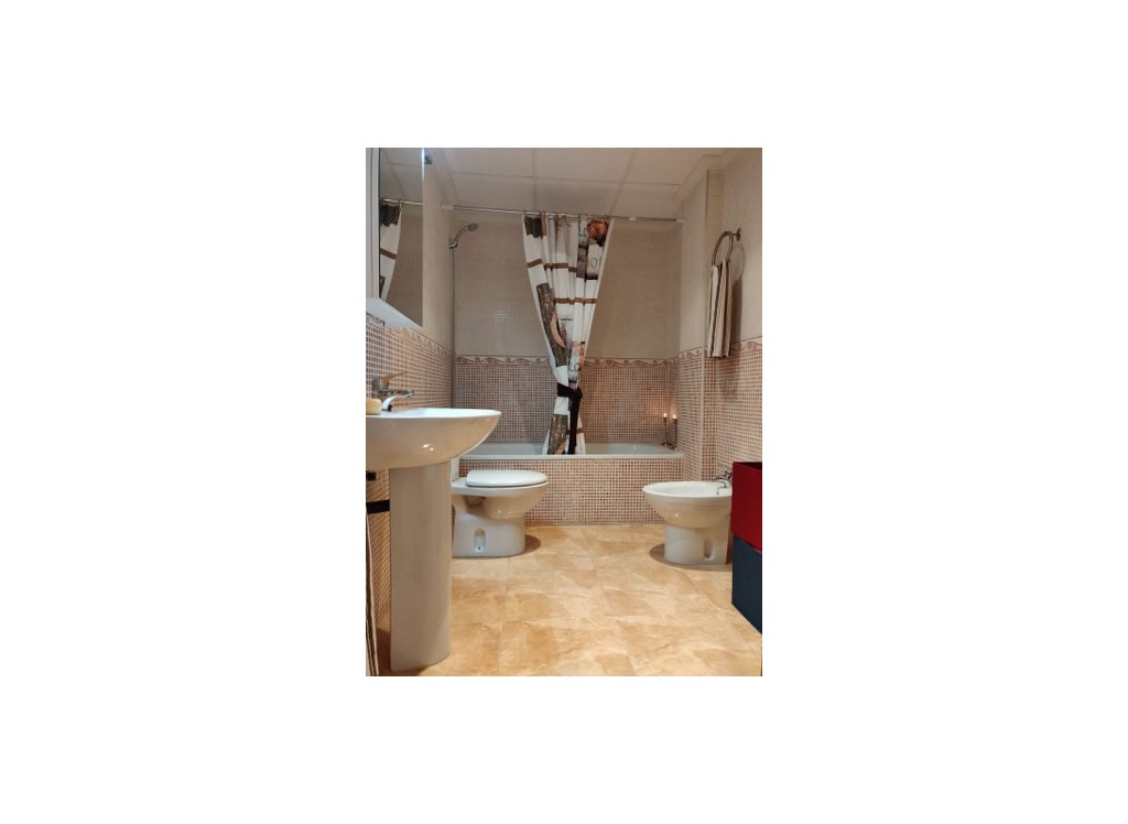 Resale - Apartment - Formentera Del Segura