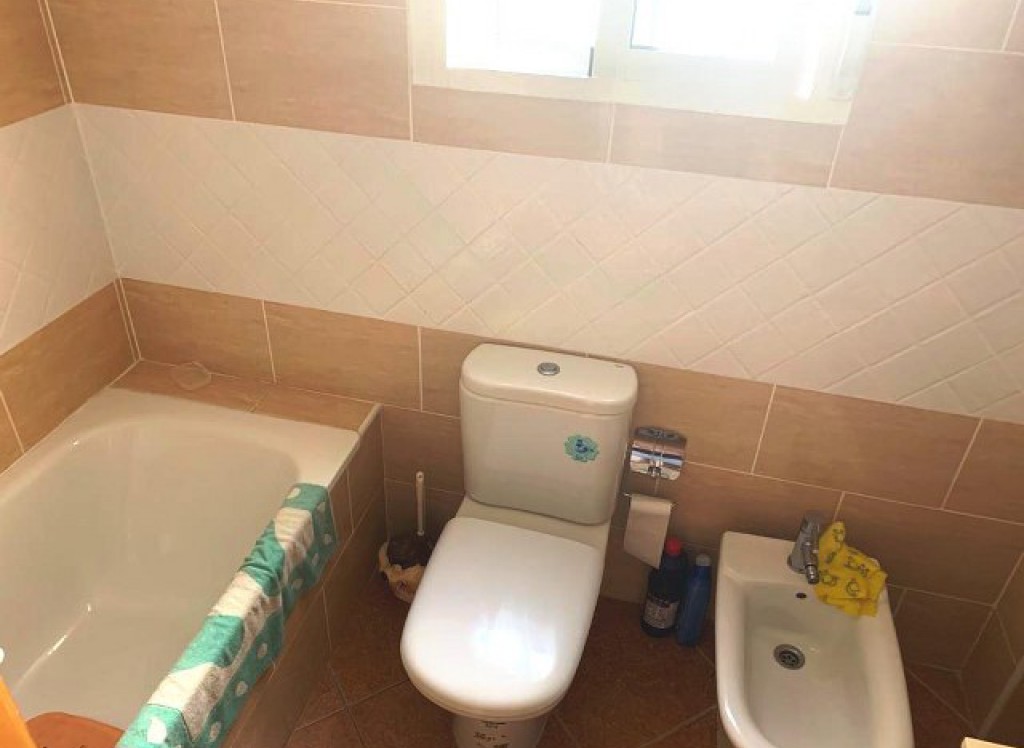 Resale - Apartment - Formentera Del Segura