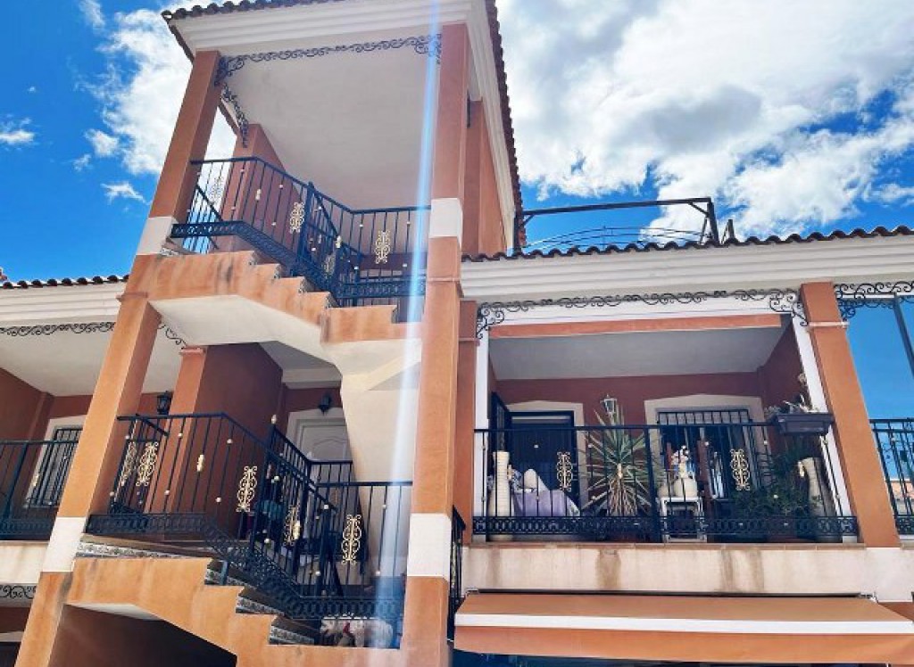 Resale - Apartment - La Murada