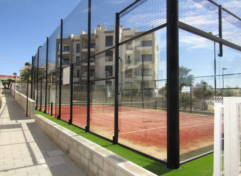 Resale - Apartment - Villamartin