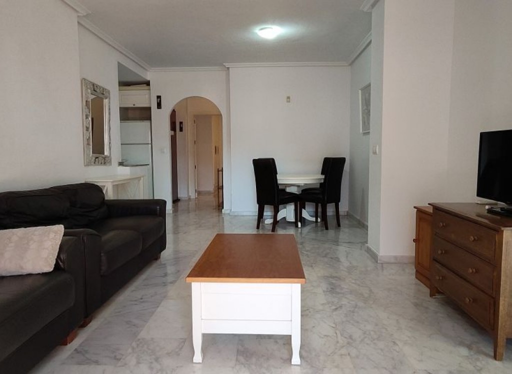 Resale - Apartment - Villamartin
