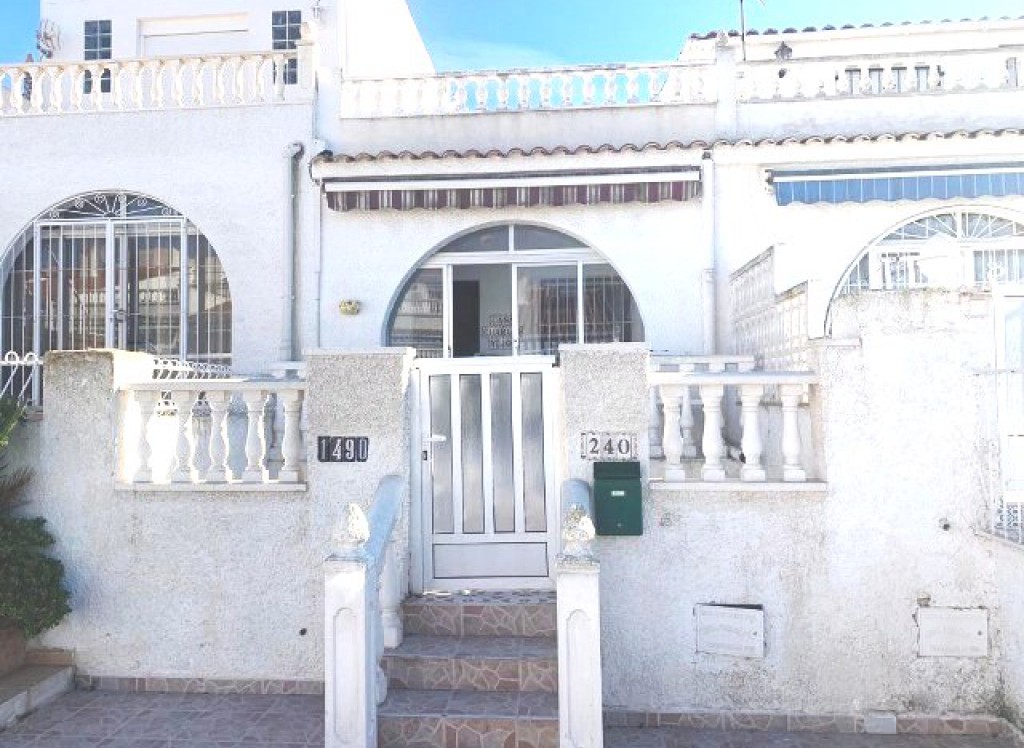 Resale - Bungalow - Torrevieja