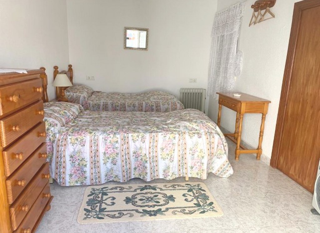 Resale - Bungalow - Torrevieja