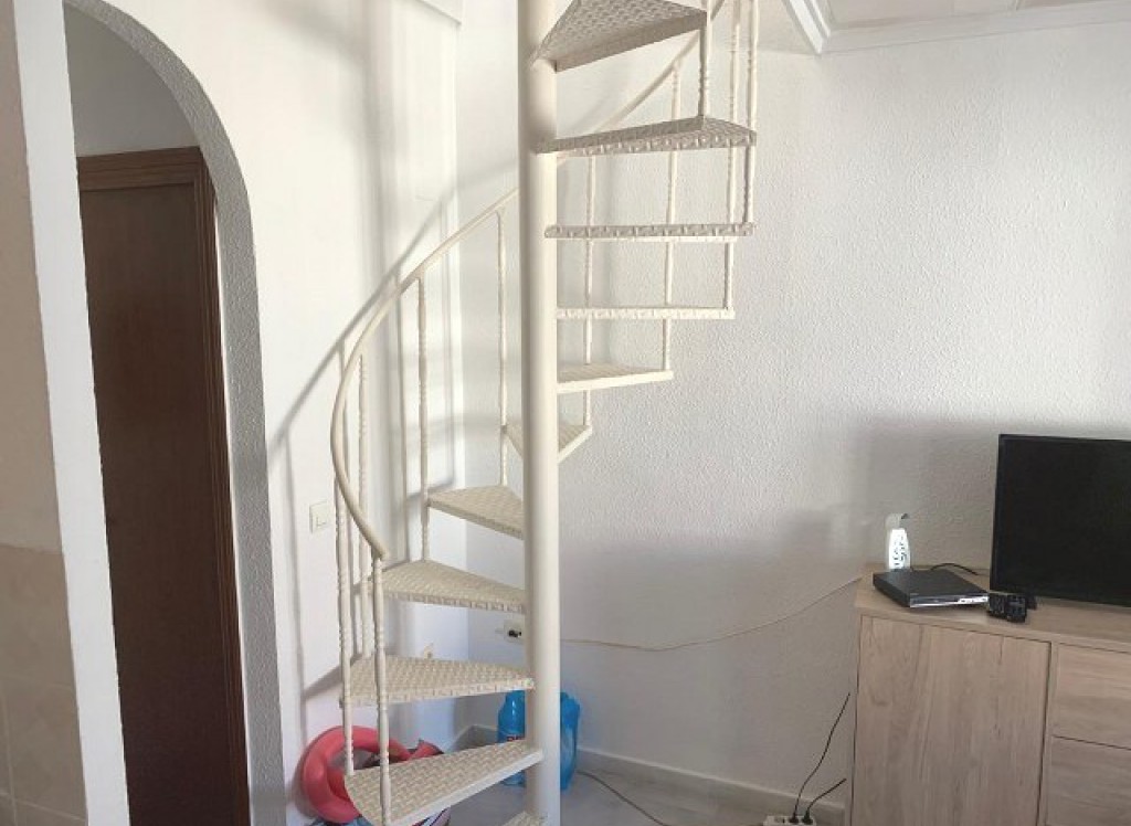 Resale - Bungalow - Torrevieja