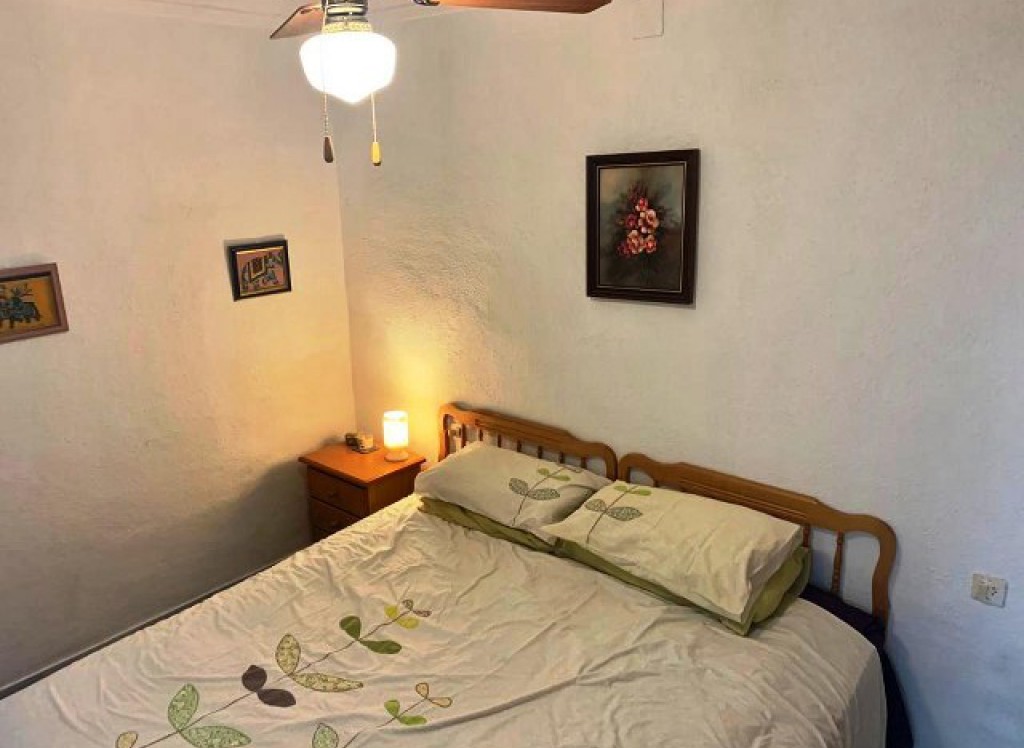 Resale - Bungalow - Torrevieja