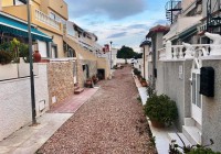 Resale - Bungalow - Torrevieja