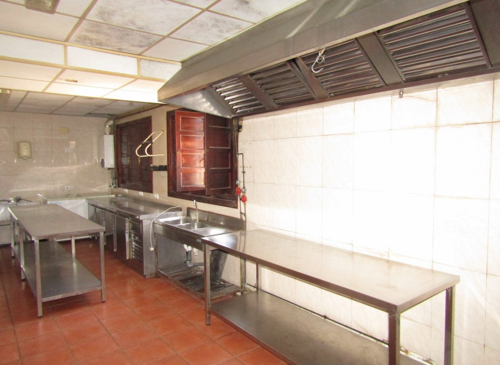 Resale - Commercial - Cabo Roig