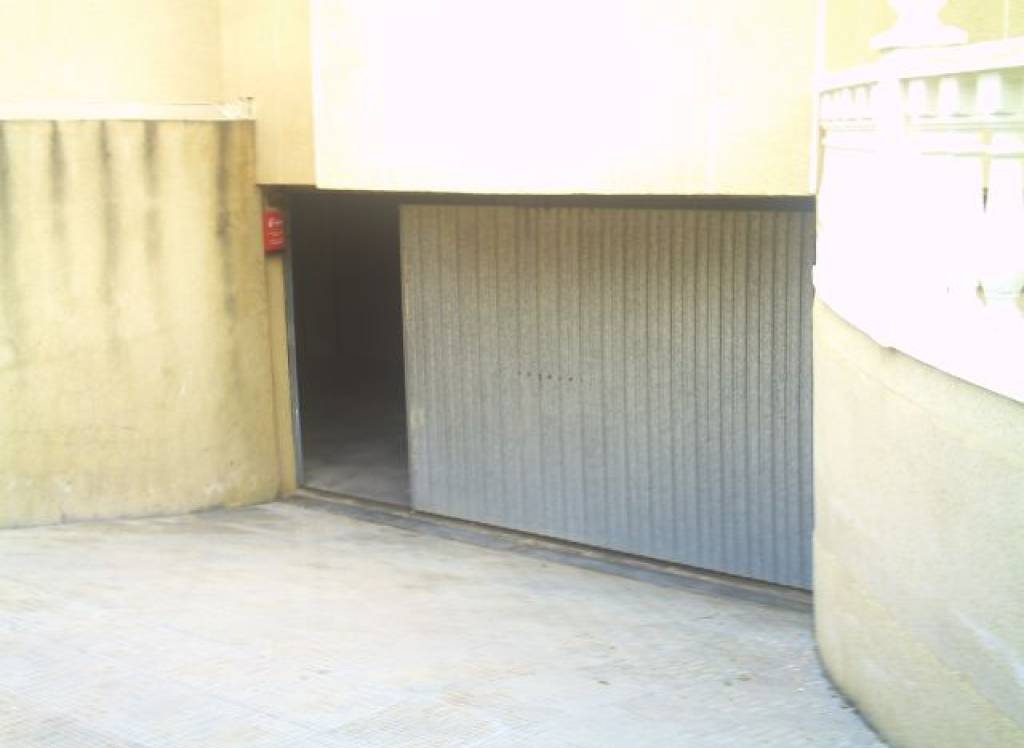 Resale - Commercial - Torrevieja