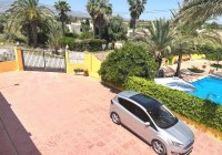 Resale - Finca/Country Property - Albatera