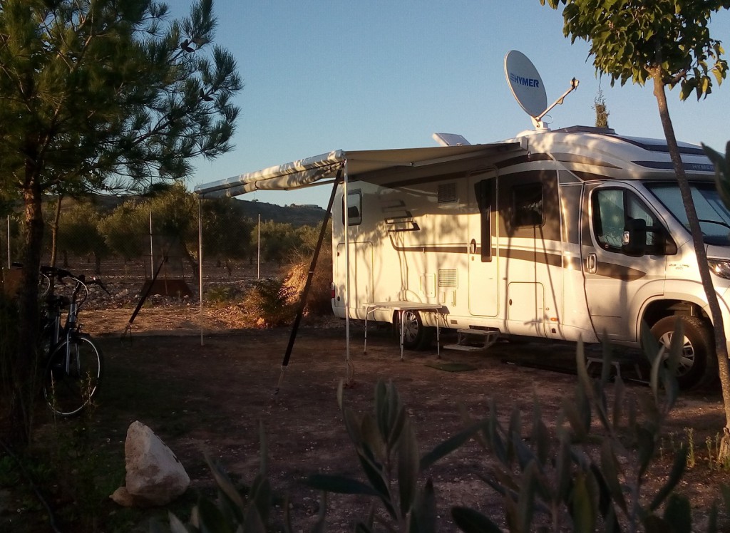 Resale - Finca/Country Property - Alicante Region