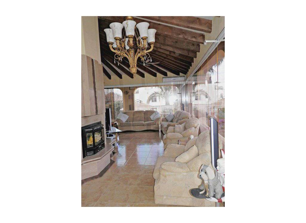 Resale - Finca/Country Property - Catral