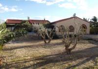 Resale - Finca/Country Property - Catral