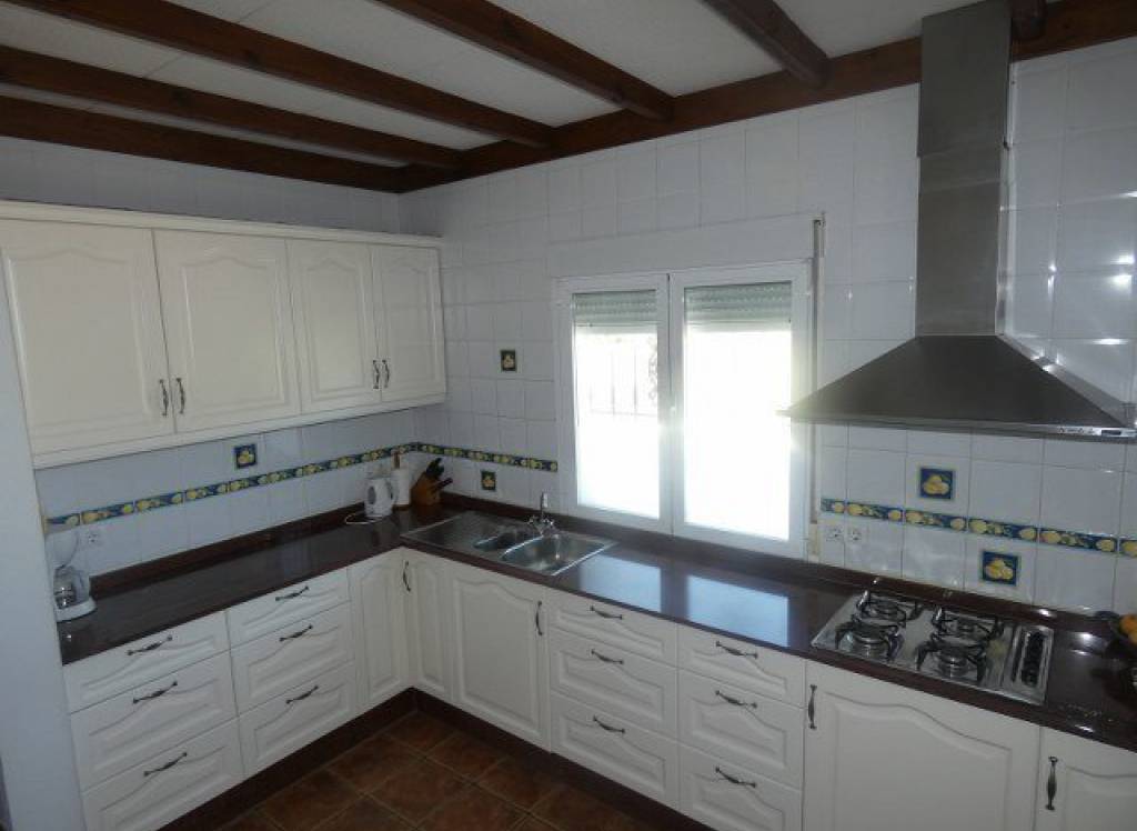 Resale - Finca/Country Property - Catral