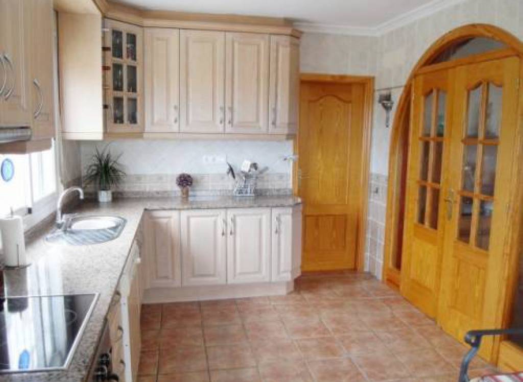 Resale - Finca/Country Property - Jacarilla