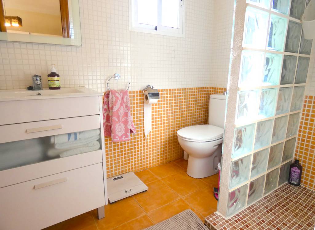 Resale - Finca/Country Property - Rafal