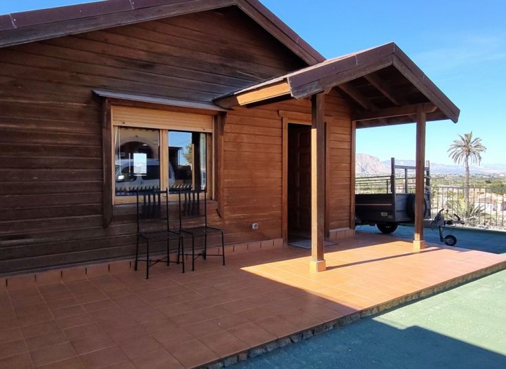 Resale - Finca - Orihuela