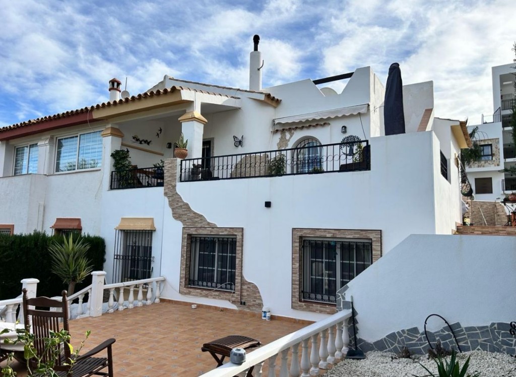 Resale - Semi Detached - Villamartin