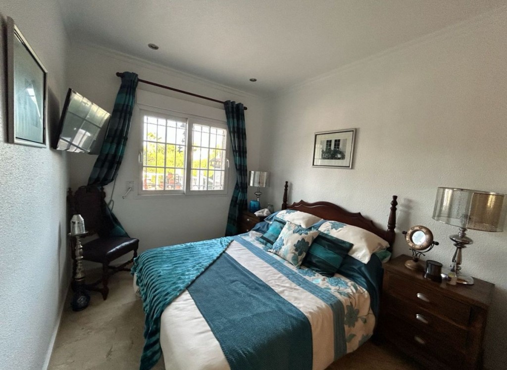 Resale - Semi Detached - Villamartin