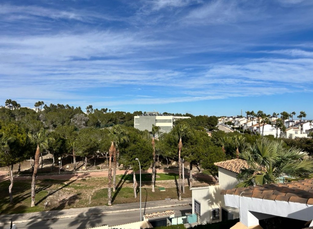 Resale - Semi Detached - Villamartin