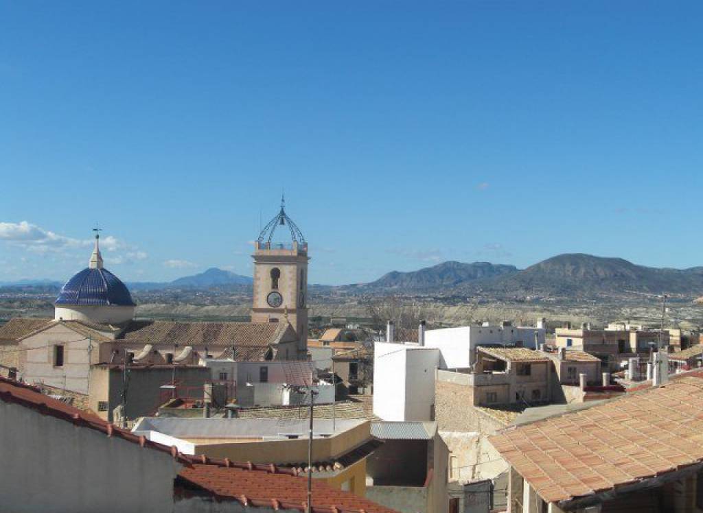 Resale - Townhouse - Abanilla