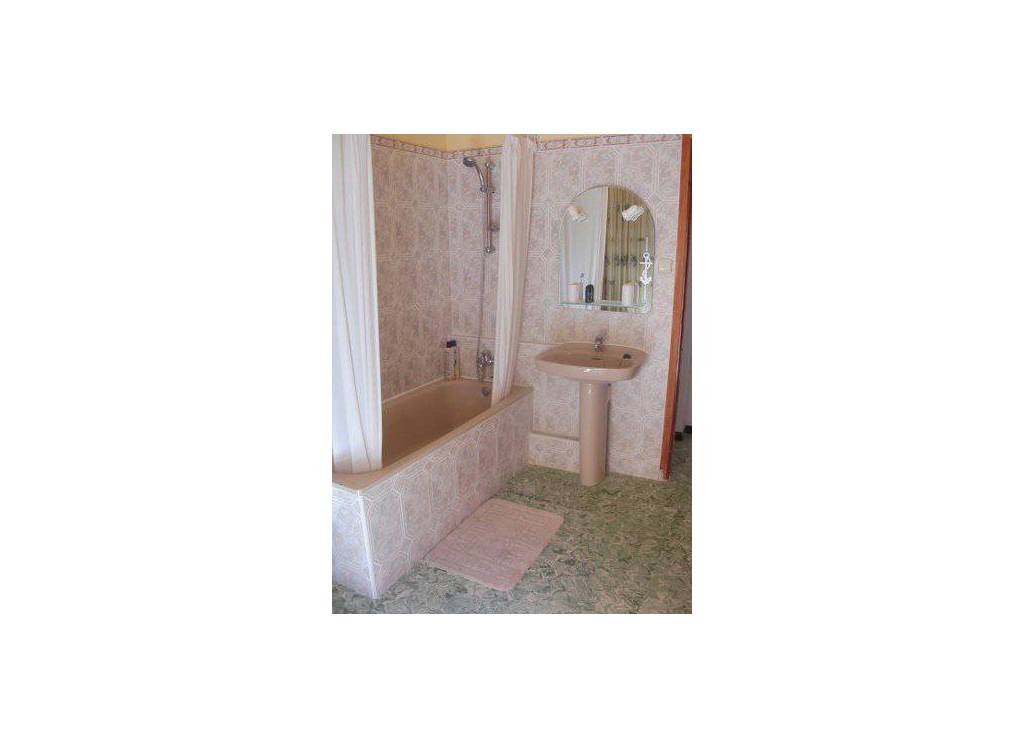 Resale - Townhouse - Abanilla