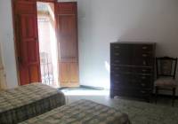 Resale - Townhouse - Abanilla