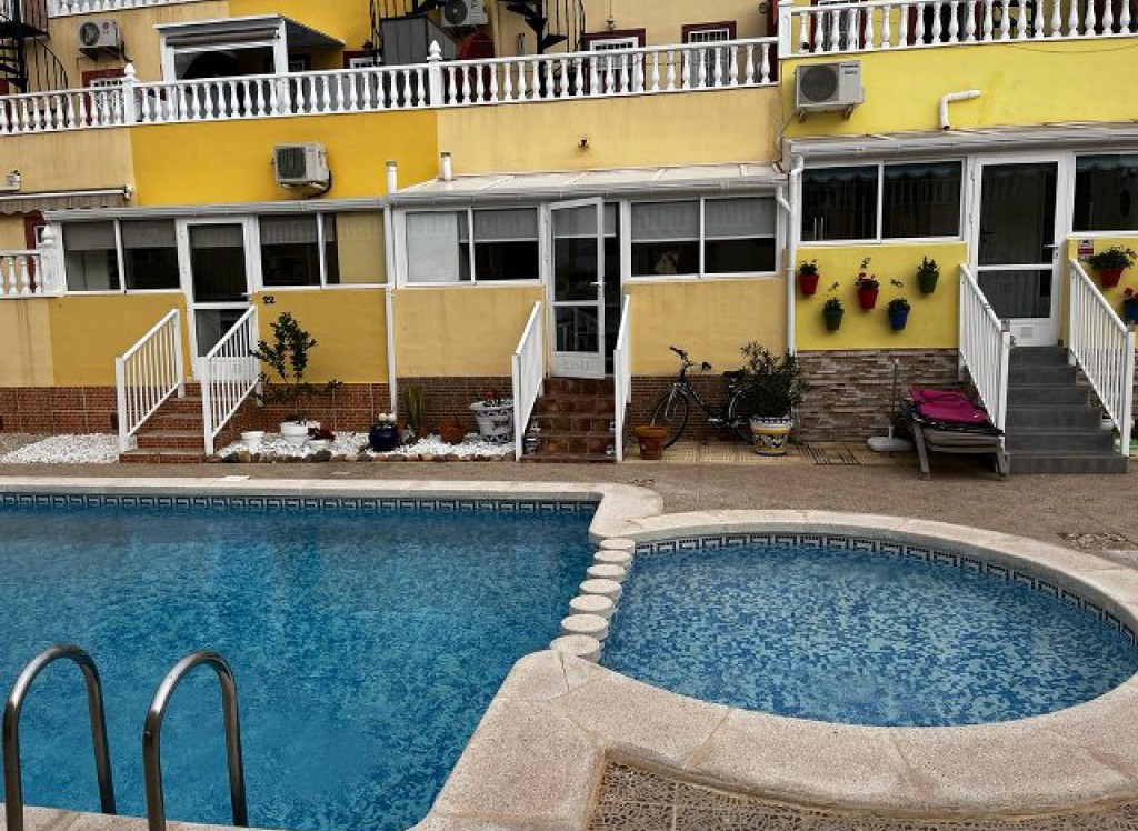 Resale - Townhouse - Algorfa