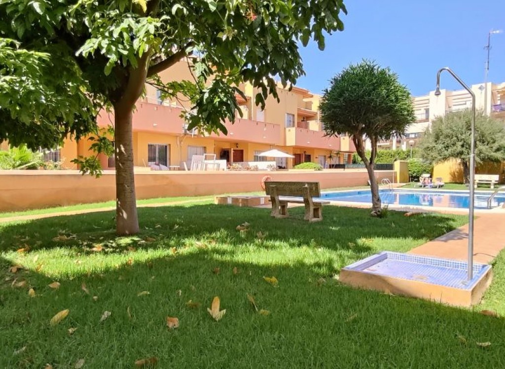 Resale - Townhouse - Cabo Roig