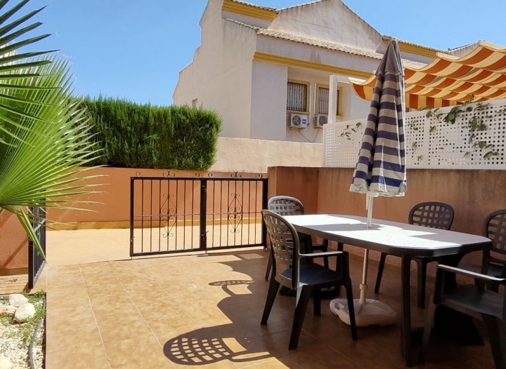 Resale - Townhouse - Cabo Roig
