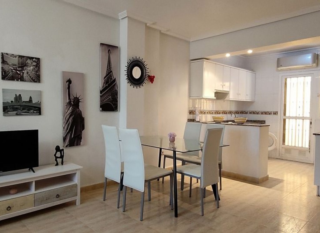 Resale - Townhouse - Cabo Roig