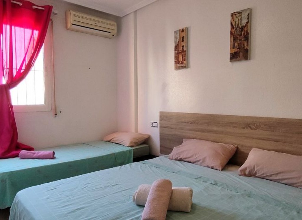 Resale - Townhouse - Cabo Roig