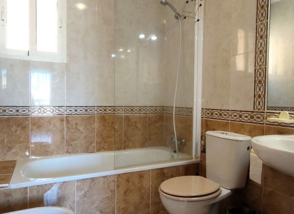 Resale - Townhouse - Cabo Roig