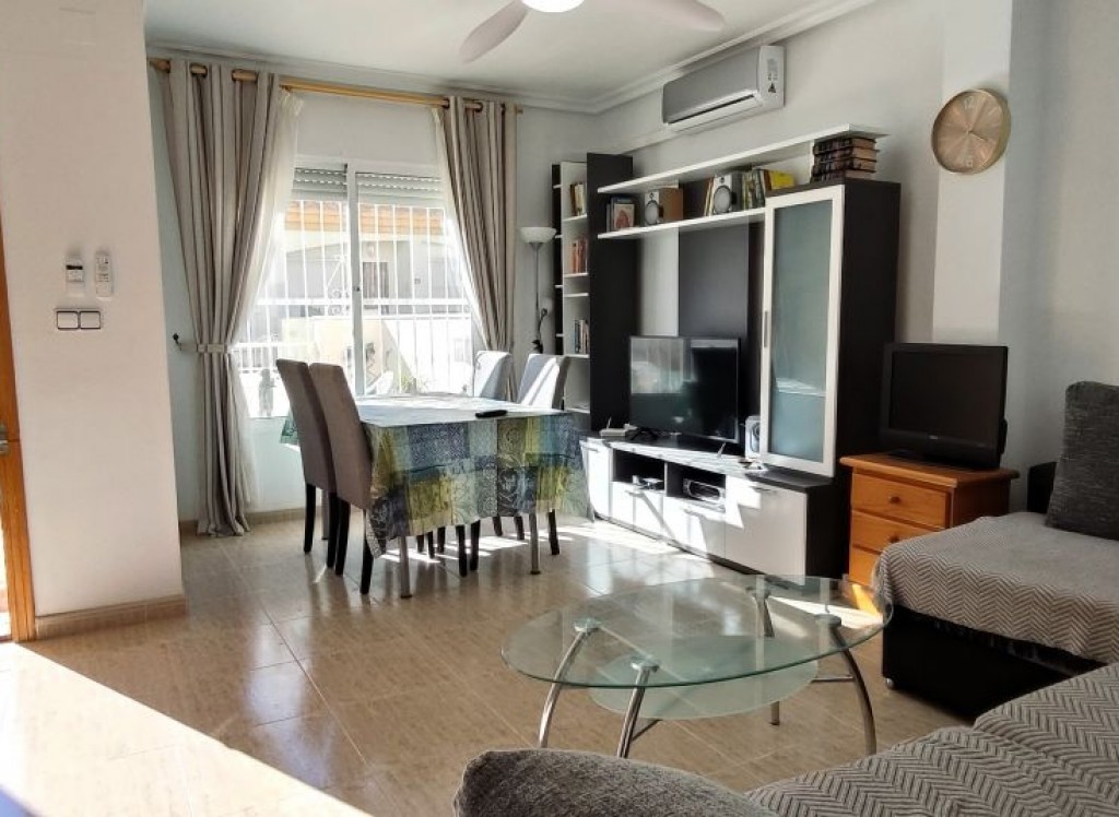 Resale - Townhouse - Cabo Roig