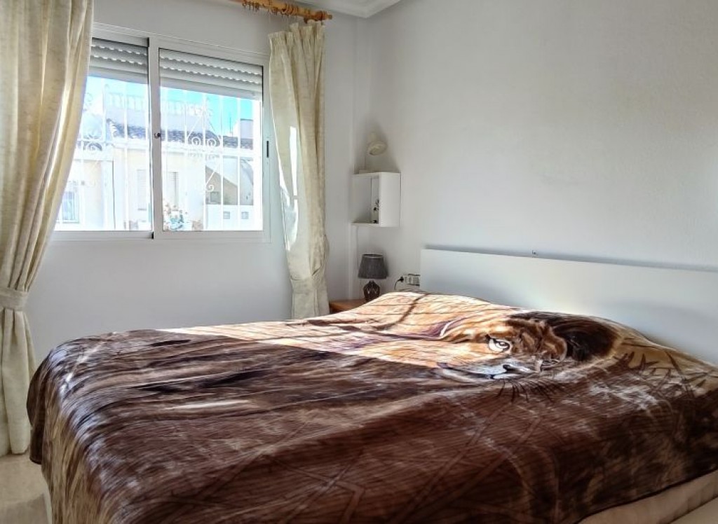 Resale - Townhouse - Cabo Roig