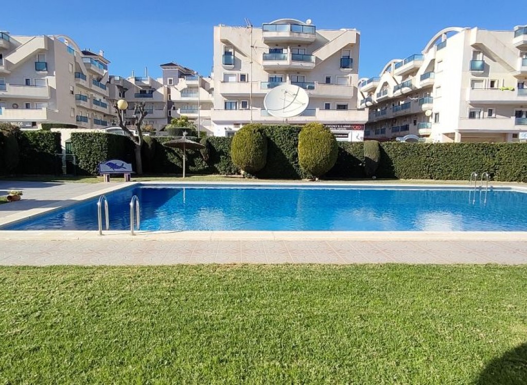 Resale - Townhouse - Cabo Roig