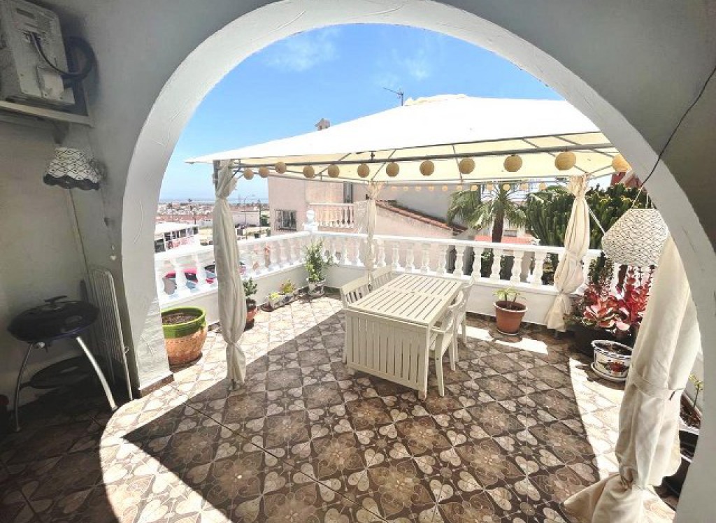 Resale - Townhouse - Ciudad Quesada