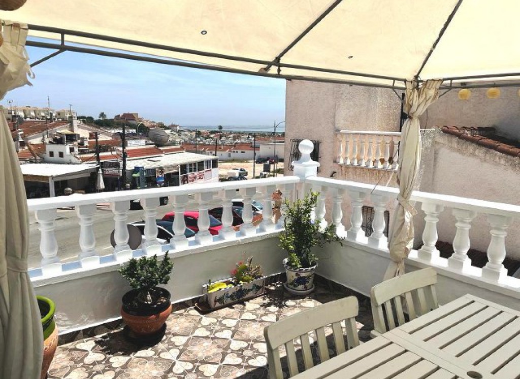 Resale - Townhouse - Ciudad Quesada