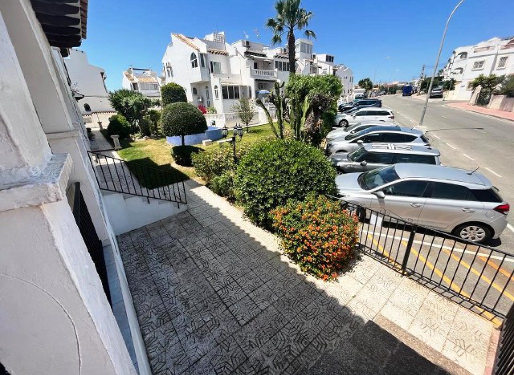 Resale - Townhouse - Ciudad Quesada