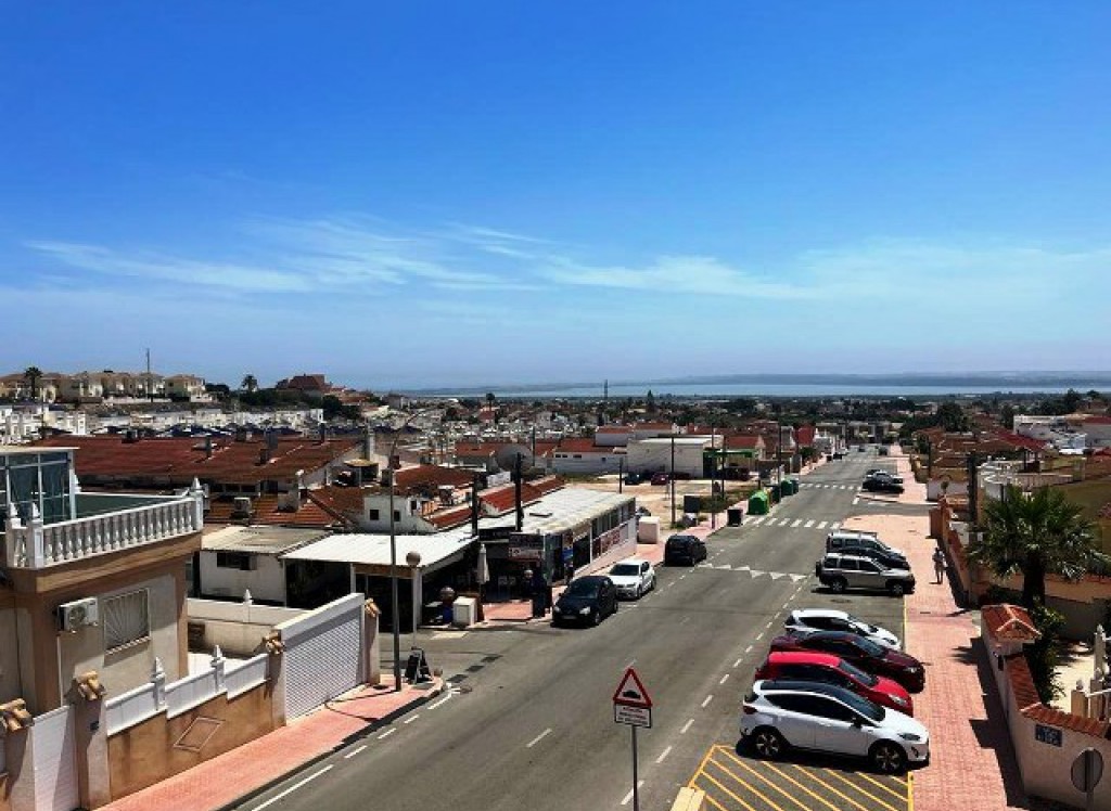 Resale - Townhouse - Ciudad Quesada