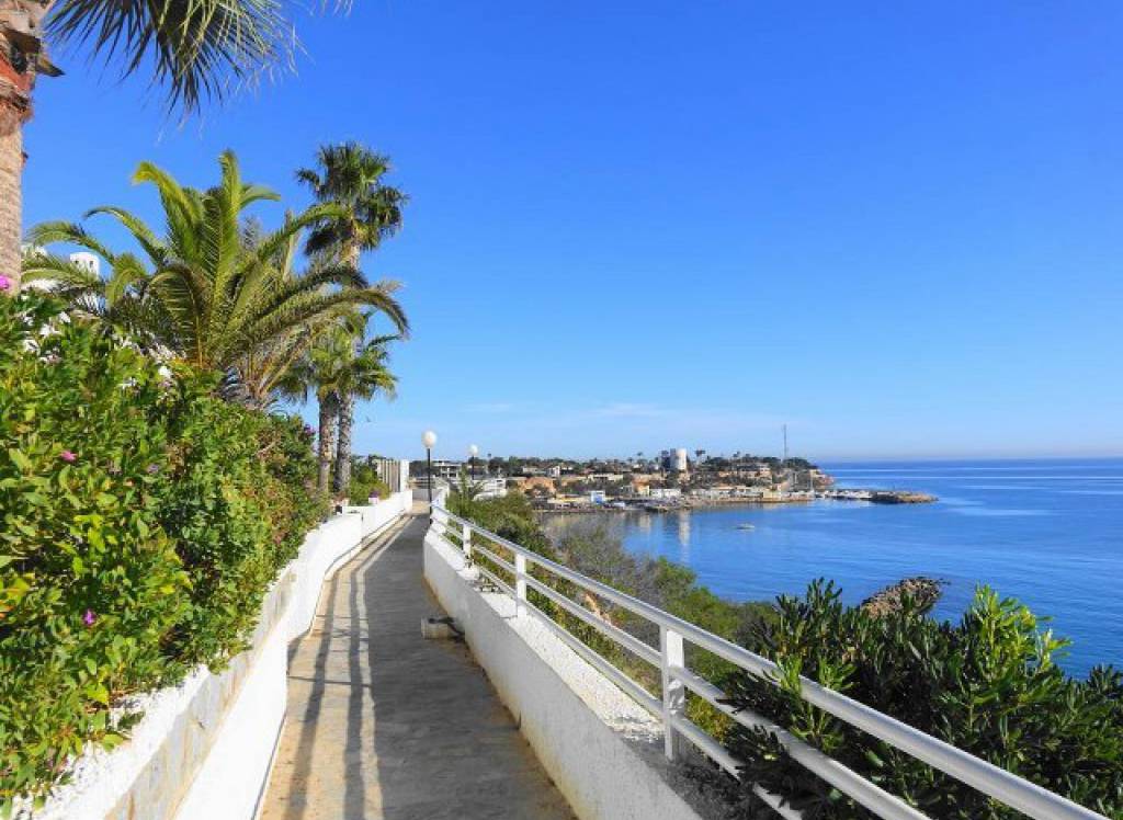 Resale - Townhouse - La Zenia